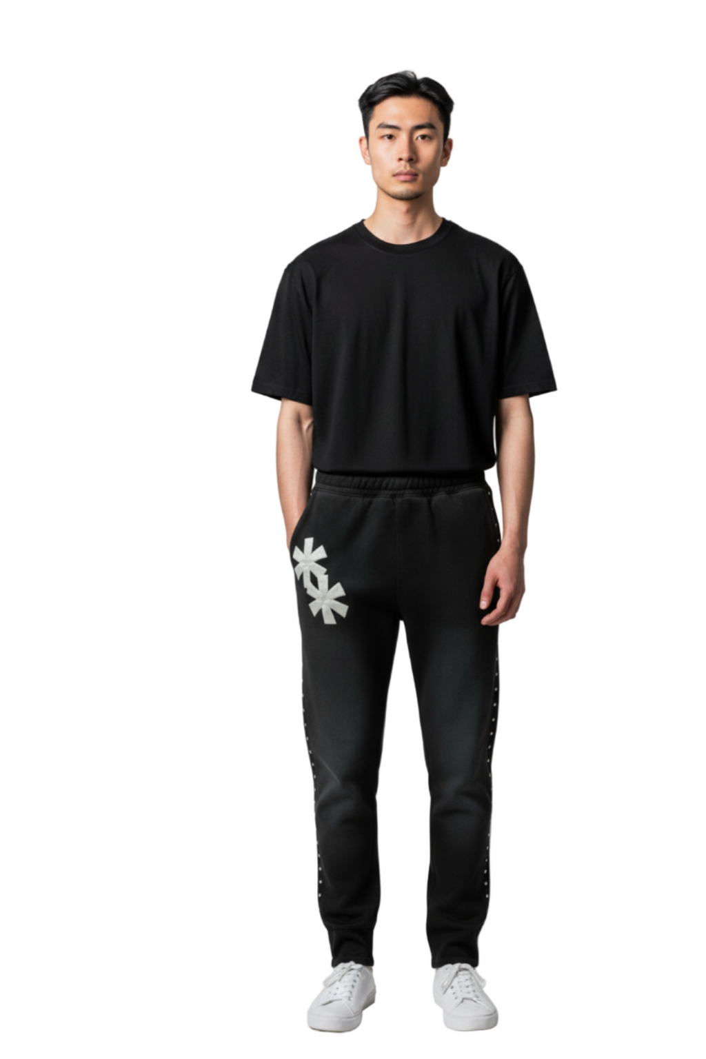 M0LLYW0RLD BLACK SWEATS