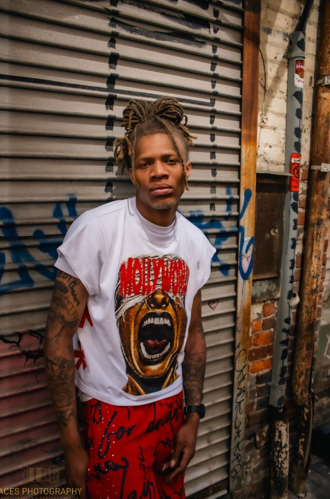 M0LLYW0RLD SLEEVELESS TEES (PRE-ORDER)